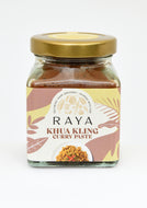 Jar of Raya Khuai Kling Curry Paste on a white background